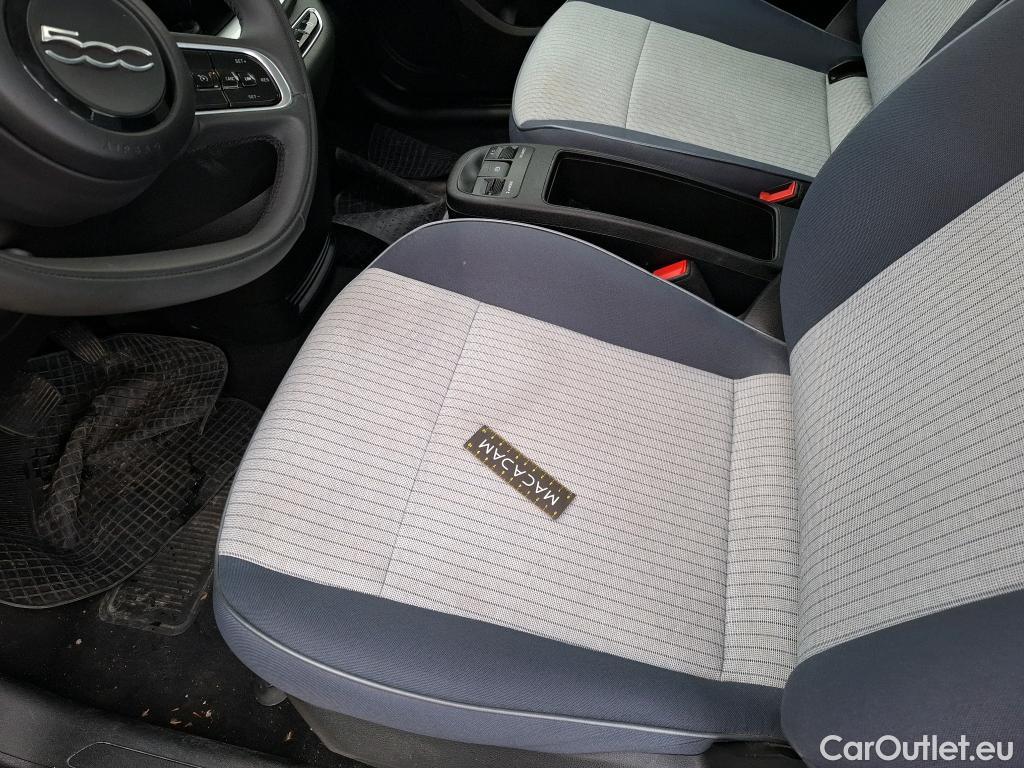  Fiat  500 FIAT   2020  3P  Berline 42kWh Icône #29