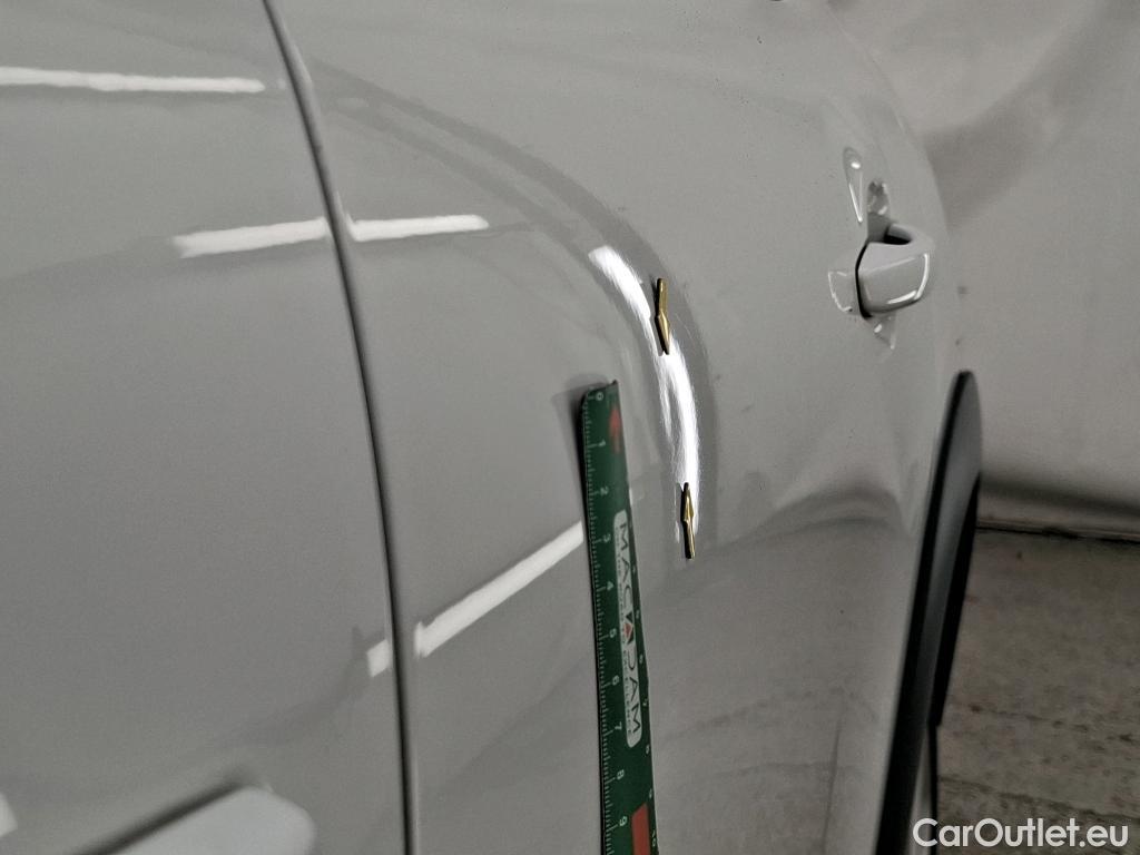  Citroen  C3  Société Feel 1.5 BlueHDI 100CV BVM5 E6dT #21