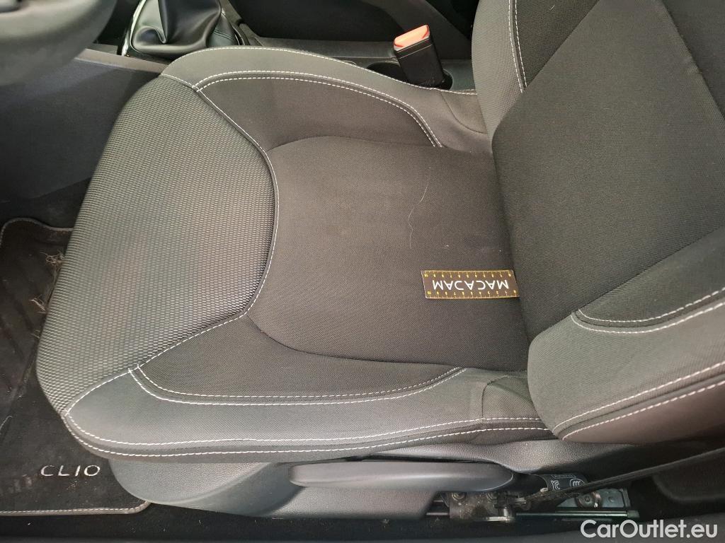  Renault  Clio  IV Business 0.9 TCe 90CV BVM5 E6 #17