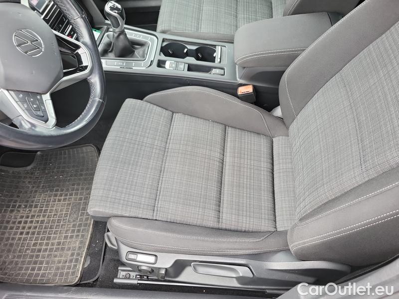  Volkswagen  Passat  Lim (CB2) (2019)  2.0TDI 110 Business #12