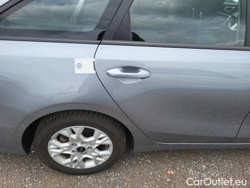  KIA  Cee'd Ceed Sportswagon (2018->) Ceed SW 1.5 T-GDI 118 Fresh #4