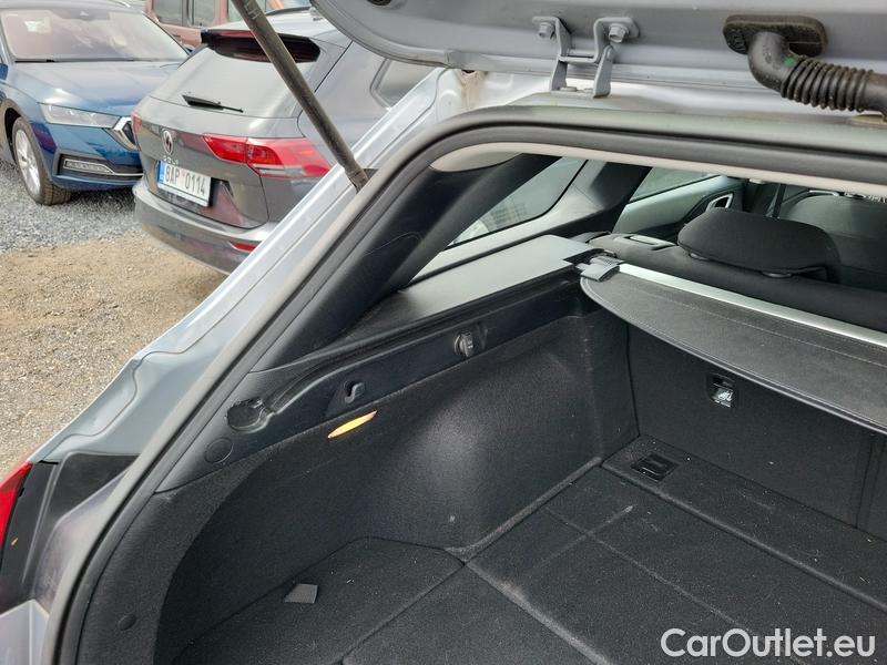  KIA  Cee'd Ceed Sportswagon (2018->) Ceed SW 1.5 T-GDI 118 Fresh #6