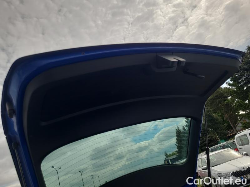  Skoda  Octavia  Combi  (5E5)(03.2017->) OctCom 2.0TSI 140 Style 4x4 AT #12