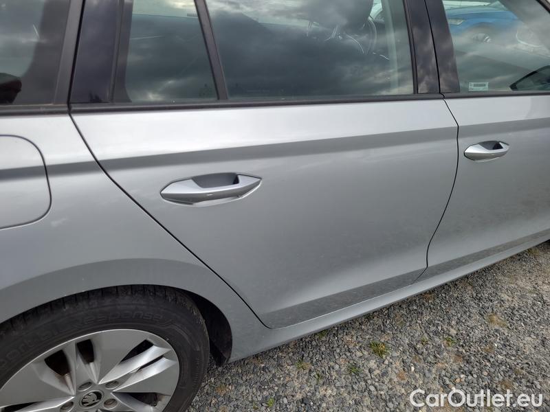  Skoda  Octavia  Combi (NX3)(2020) Oct.Combi 2.0TDI 85 Ambition #28