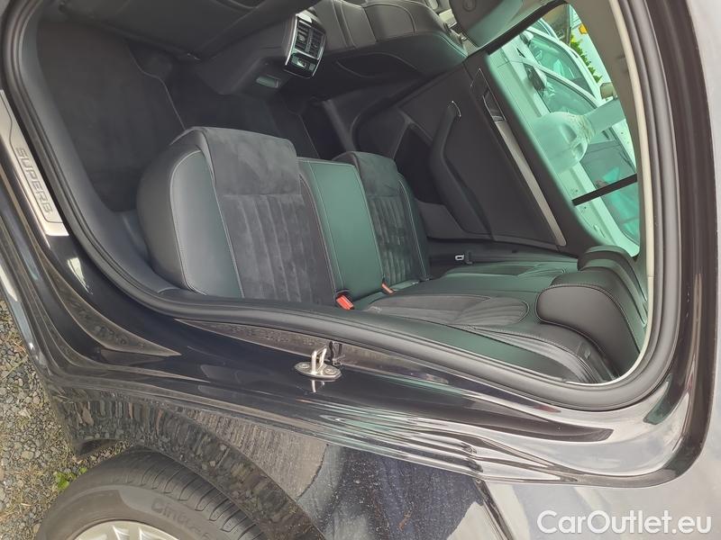  Skoda  Superb  (3V3)(2015) Supe.FL2.0TDI 140 Style 4x4 AT #15