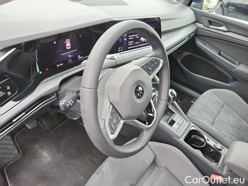  Volkswagen  Golf  VIII Variant (CG5) 2020 Var.2.0TDI 110 Style 5d #14