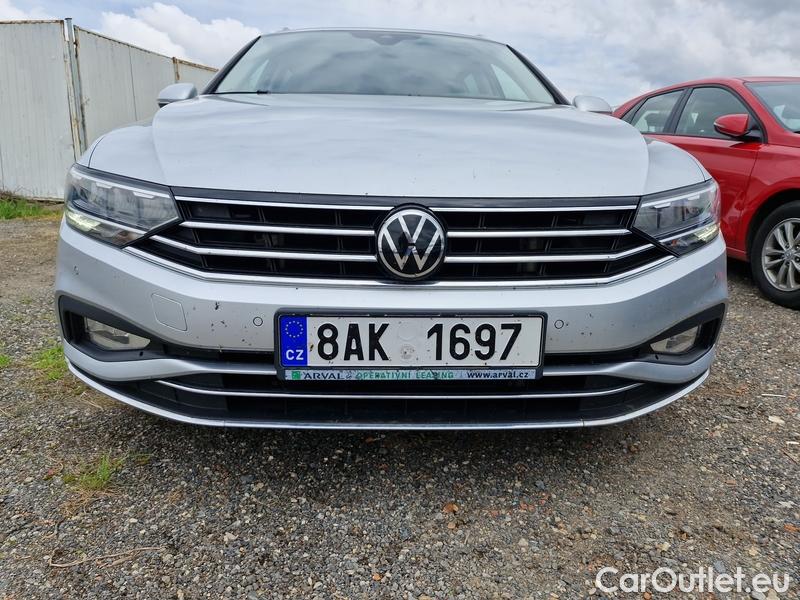  Volkswagen  Passat  Variant (CB5) (2019) Pas.Var.2.0TDI 110 Elegance #1