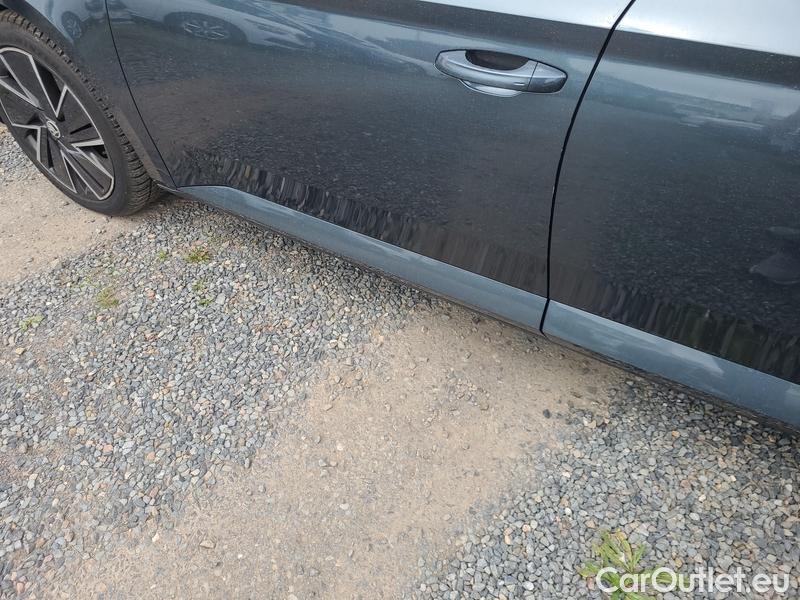  Skoda  Superb  Combi (3V5)(2015) Supe.com.2.0TDI 147 Style Aut #6