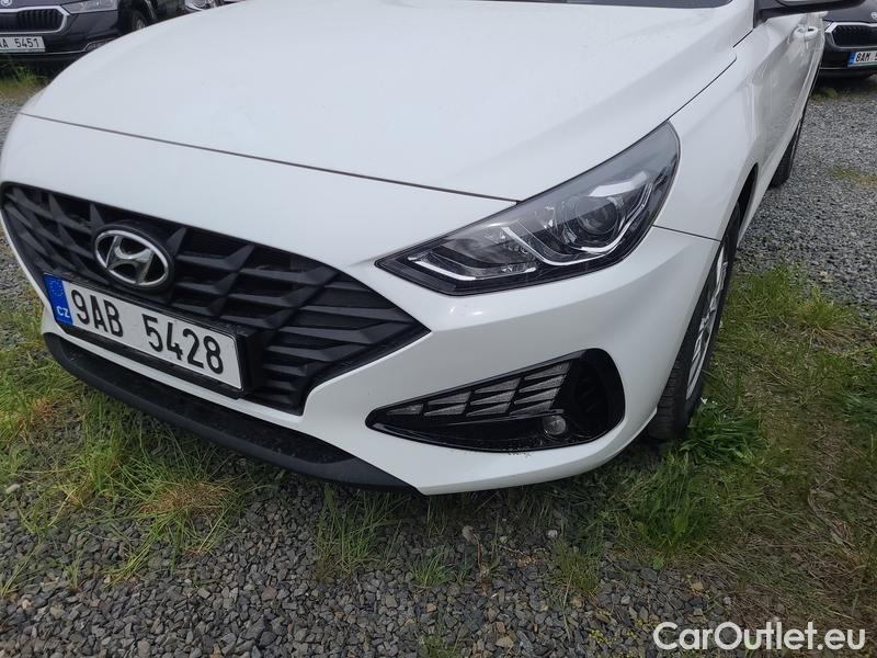  Hyundai  i30  (PD)(01.2017  ->)  1.5i CVVT 81 Comfort #3