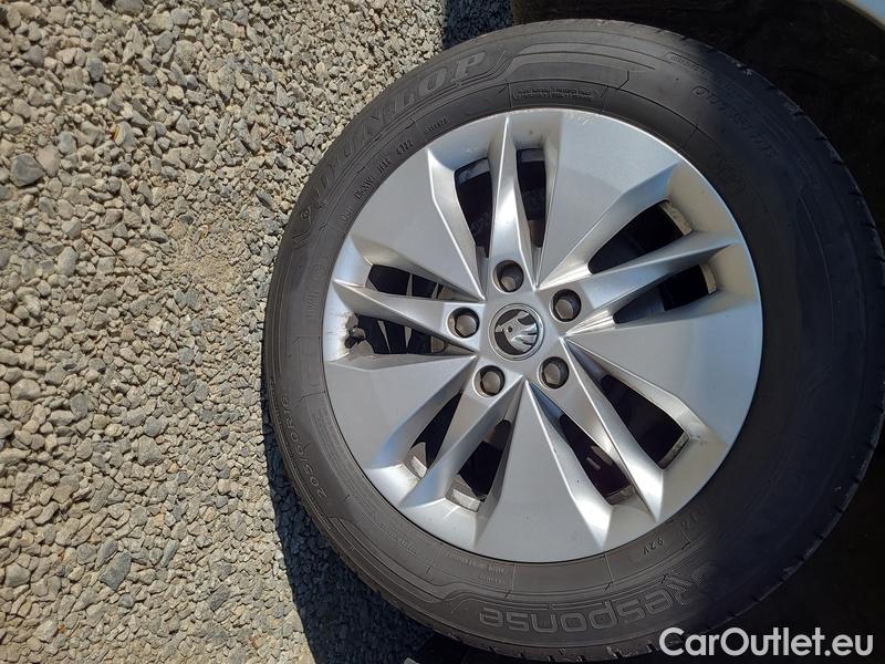 Skoda  Octavia  Combi (NX3)(2020) Oct.Combi 2.0TDI 85 Ambition #20
