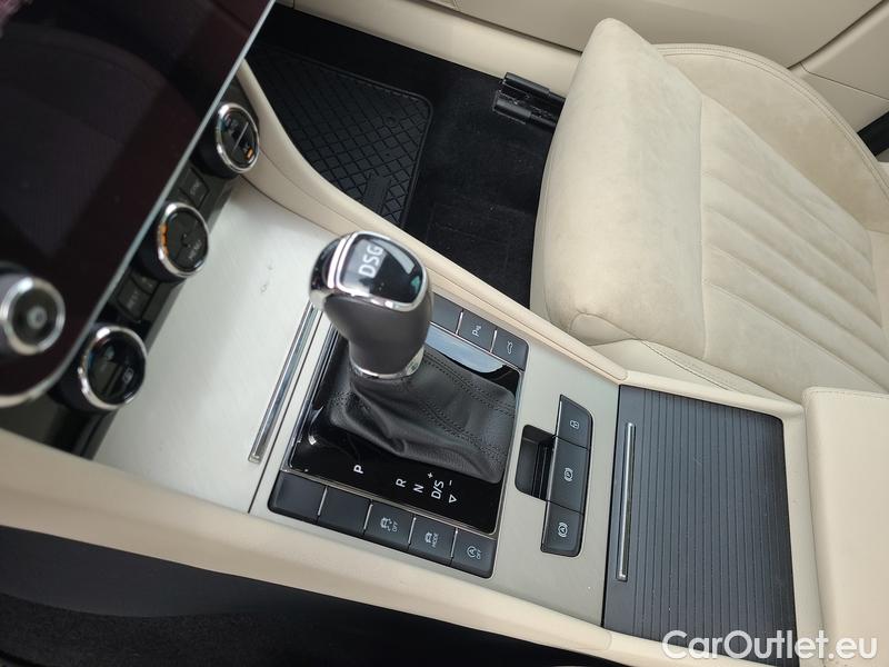  Skoda  Superb  Combi (3V5)(2015) Supe.com.2.0TDI 147 Style Aut #10