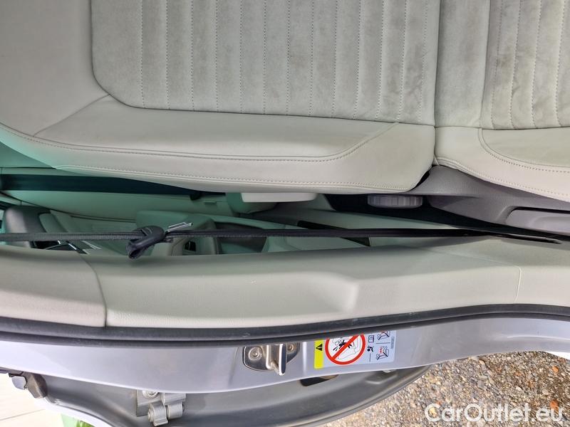  Volkswagen  Passat  Variant (CB5) (2019) Pas.Var.2.0TDI 110 Elegance #30