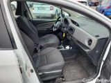  Toyota  Yaris  (2017->)  1.5 Hybrid e-CVT live AT #6