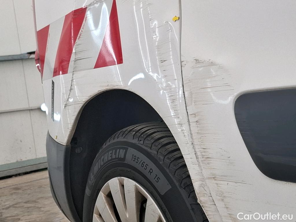  Citroen  Berlingo  Fourgon Business L1 (Court) 1.6 BlueHDi 100CV BVM5 E6 #5