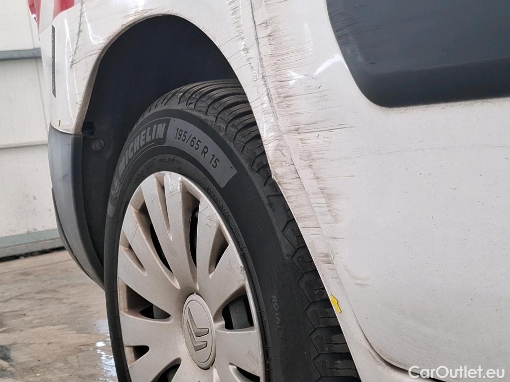  Citroen  Berlingo  Fourgon Business L1 (Court) 1.6 BlueHDi 100CV BVM5 E6 #6