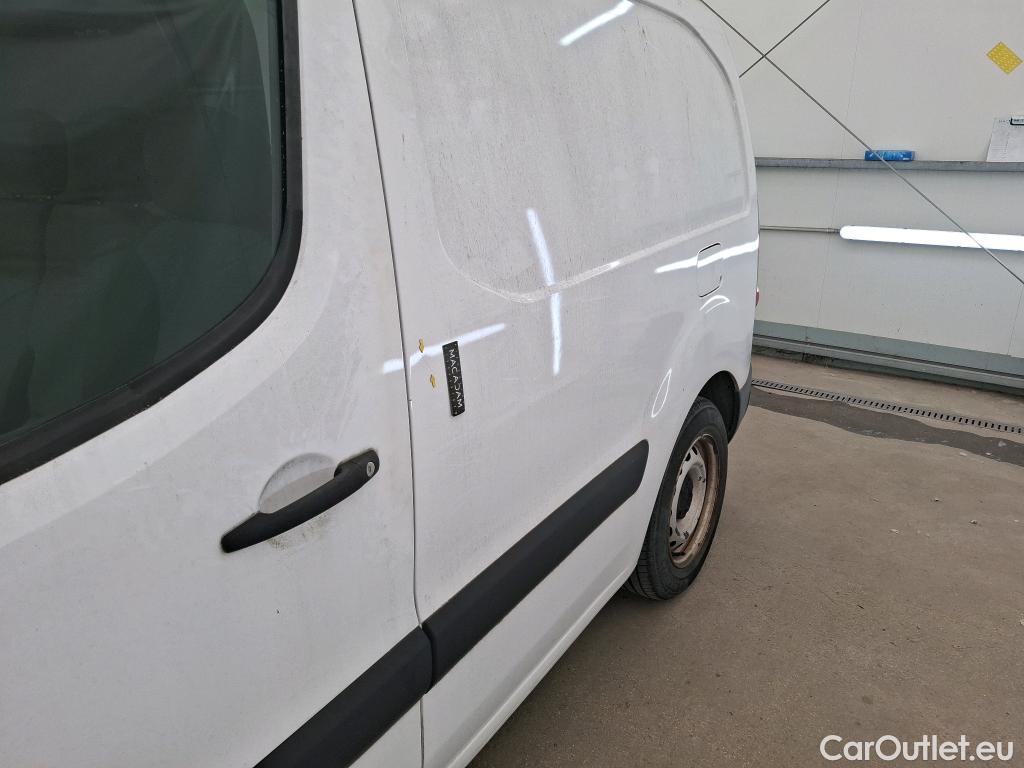  Citroen  Berlingo  Fourgon Club L1 (Court) 1.6 BlueHDi 100CV BVM5 E6 #15