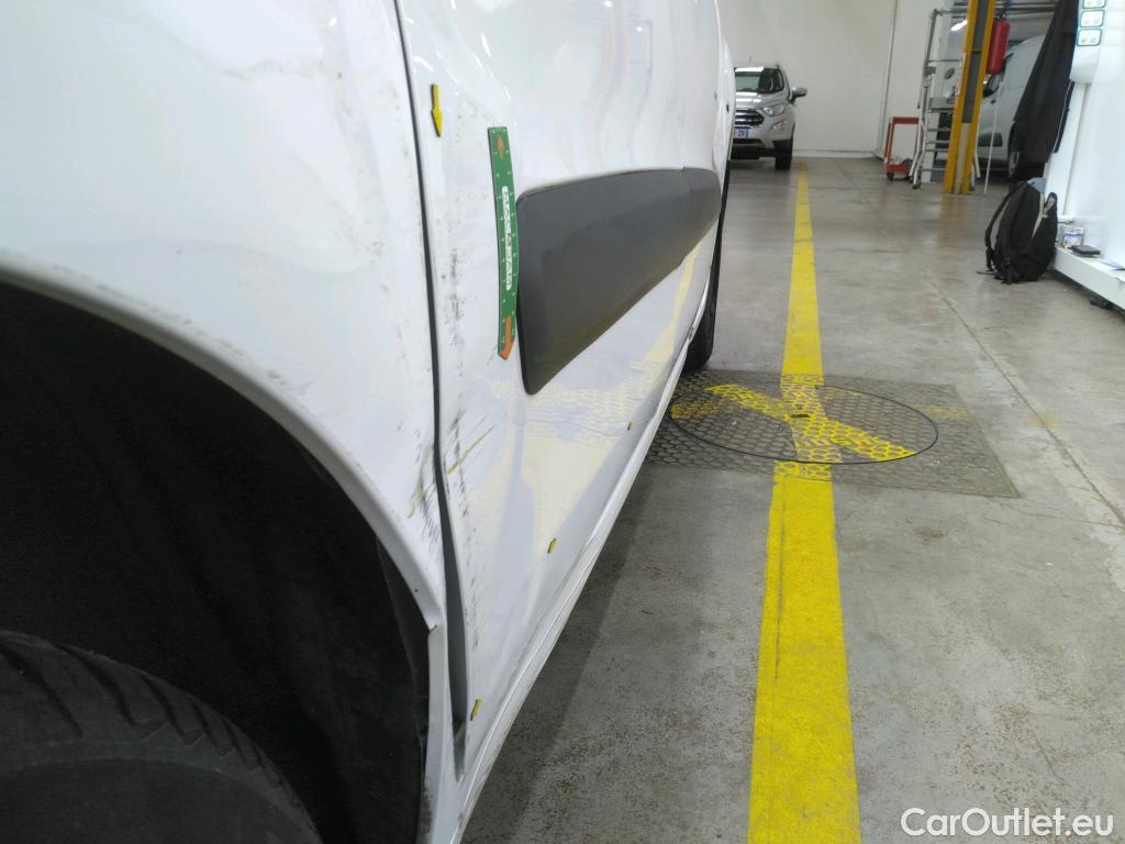  Citroen  Berlingo  Fourgon Business L1 (Court) 1.6 BlueHDi 100CV BVM5 E6 #37
