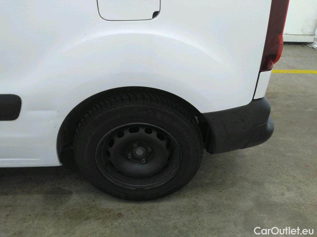  Citroen  Berlingo  Fourgon Business L1 (Court) 1.6 BlueHDi 100CV BVM5 E6 #75