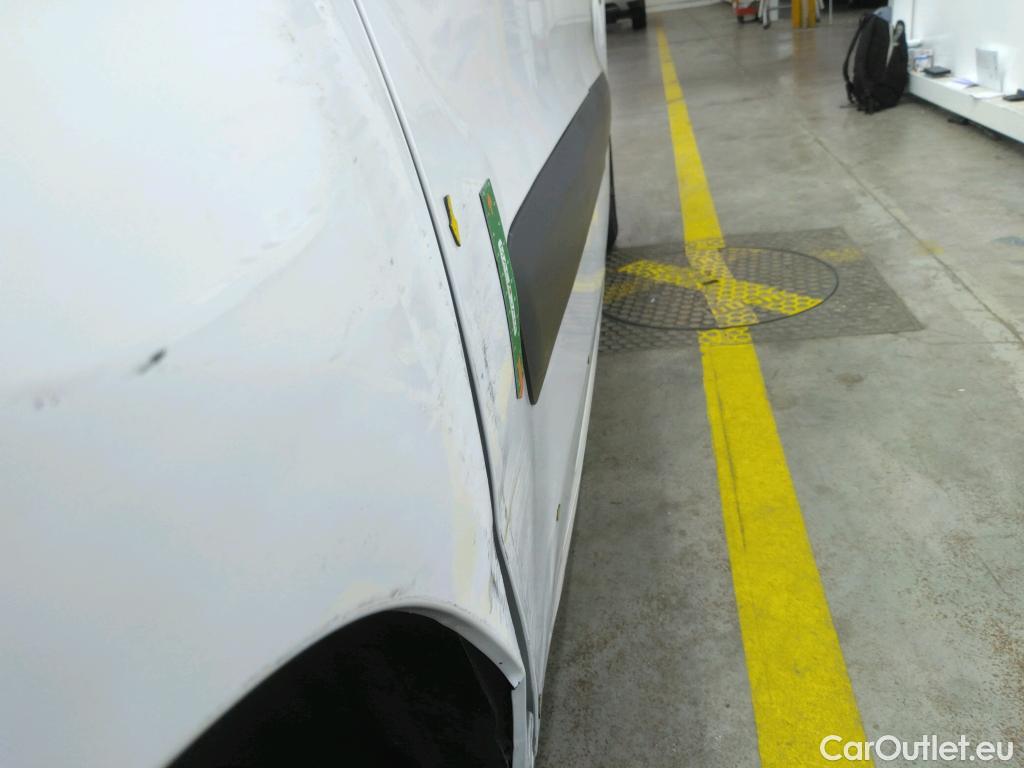  Citroen  Berlingo  Fourgon Business L1 (Court) 1.6 BlueHDi 100CV BVM5 E6 #38