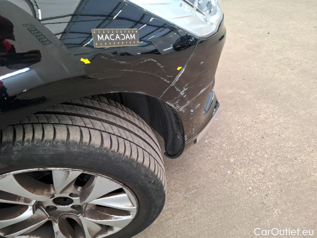  Citroen  DS5 CITROEN  5p Berline 2.0 HDi 160 Executive #30