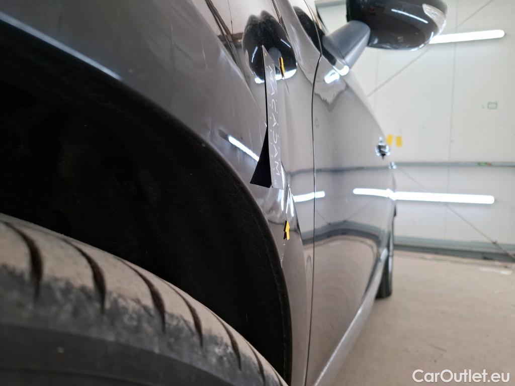  Citroen  DS5 CITROEN  5p Berline 2.0 HDi 160 Executive #43