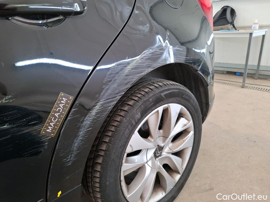  Citroen  DS5 CITROEN  5p Berline 2.0 HDi 160 Executive #8