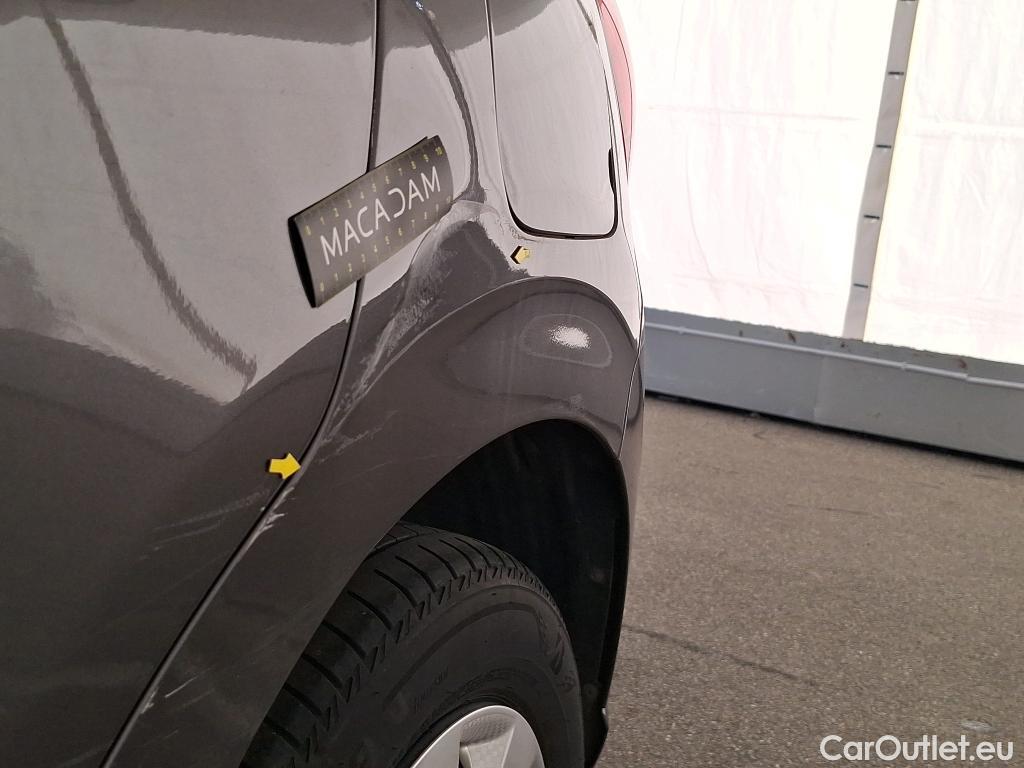  Citroen  C3  Feel Business 1.2 PureTech 80CV BVM5 E6d #2