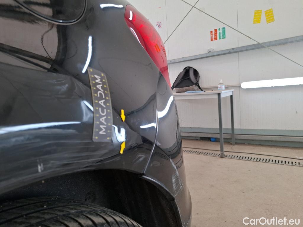  Citroen  DS5 CITROEN  5p Berline 2.0 HDi 160 Executive #18