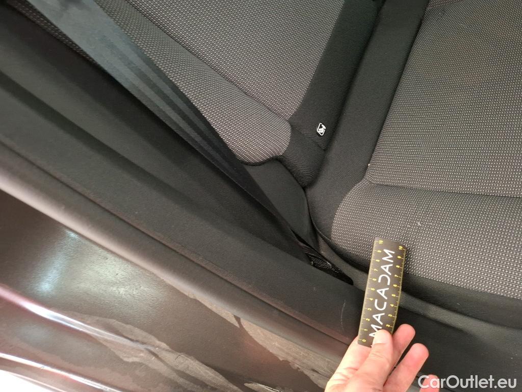  Citroen  C3 CITROEN  5p Berline PureTech 110 S&S BVM6 Shine Business #17