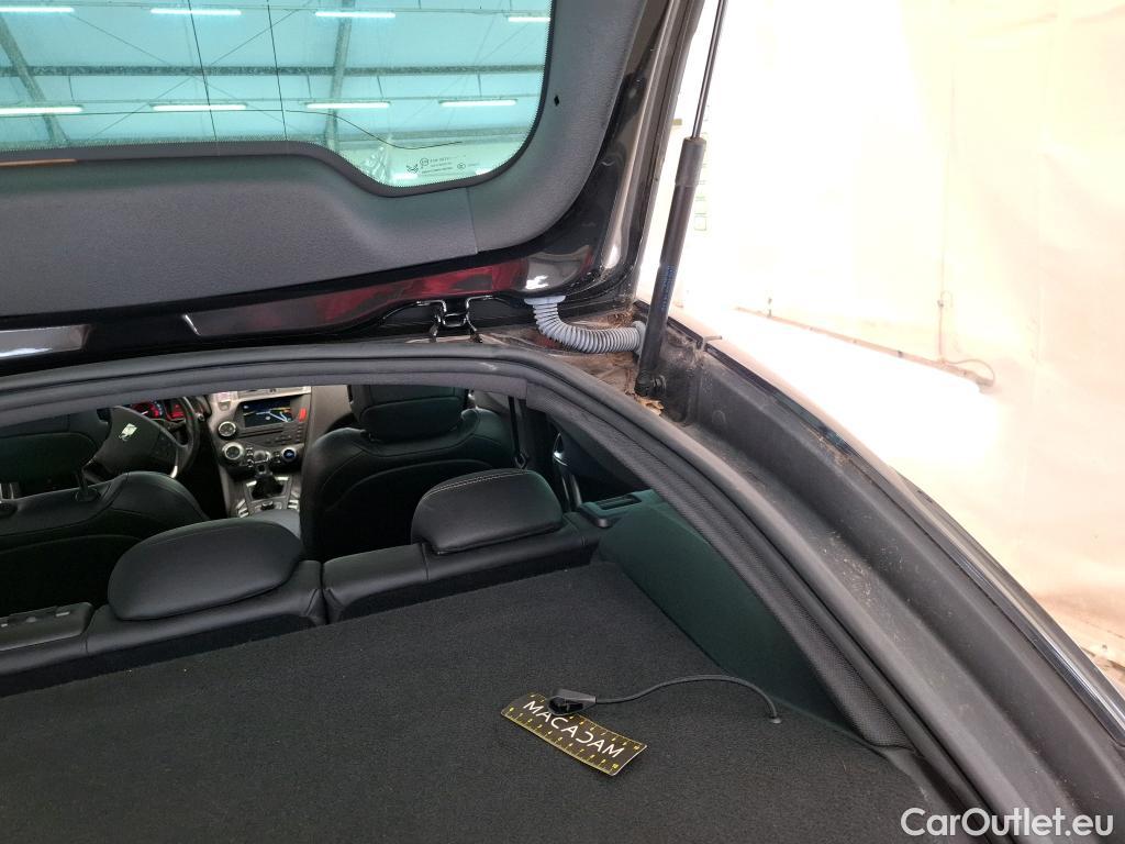  Citroen  DS5 CITROEN  5p Berline 2.0 HDi 160 Executive #165