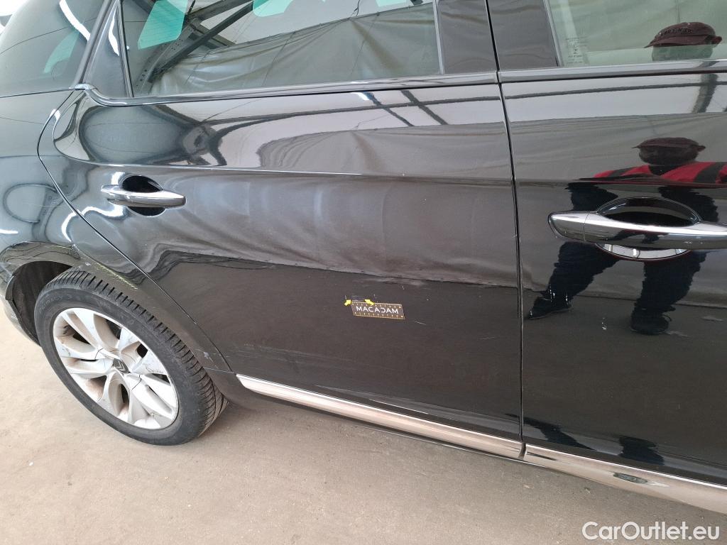  Citroen  DS5 CITROEN  5p Berline 2.0 HDi 160 Executive #77