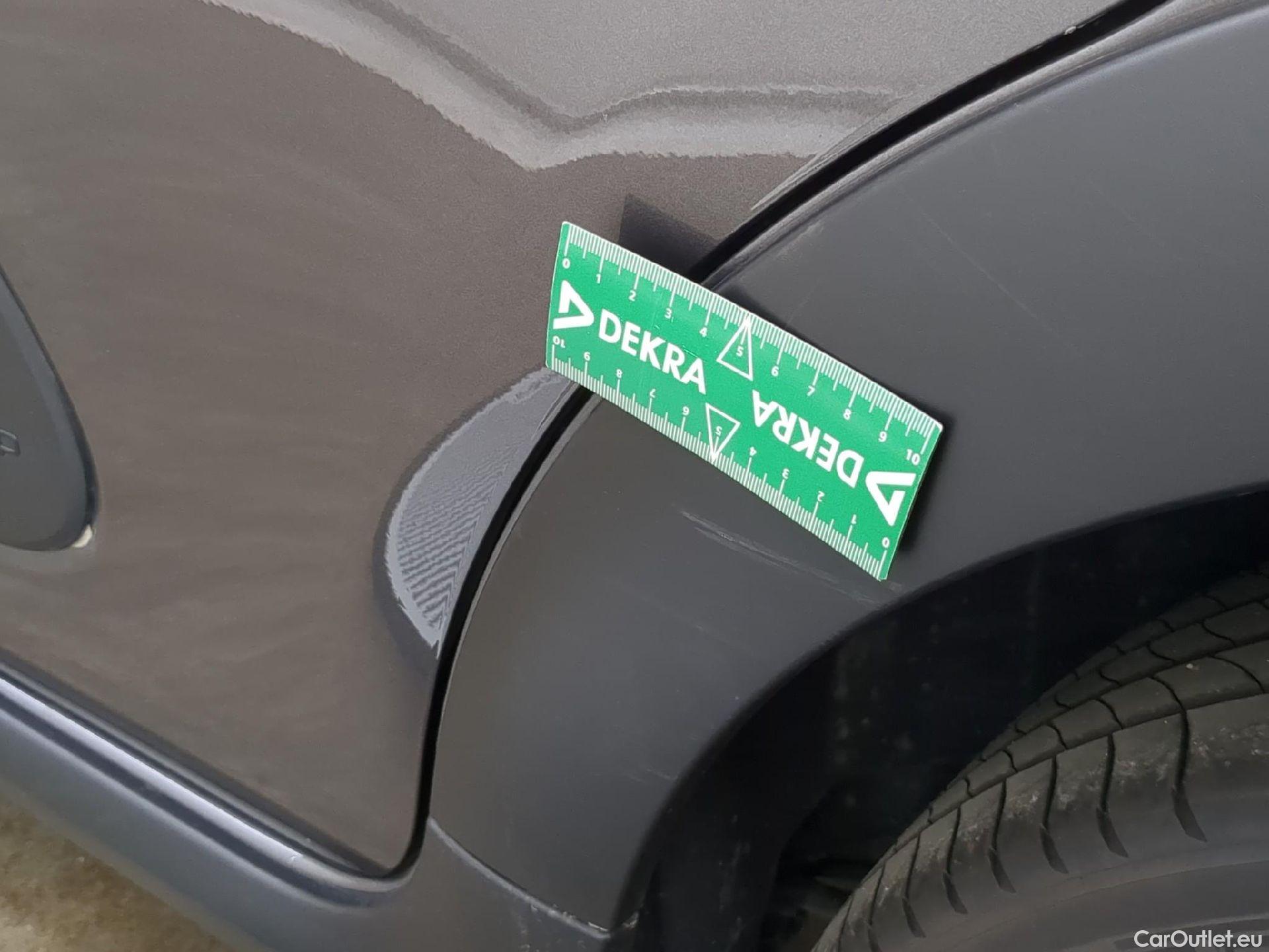  Citroen  C3  Shine Business 1.2 PureTech 110CV BVM6 E6d #26