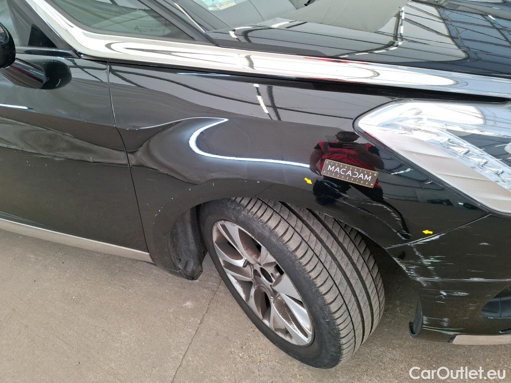  Citroen  DS5 CITROEN  5p Berline 2.0 HDi 160 Executive #29