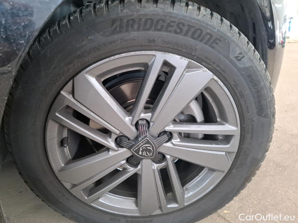  Peugeot  308  Active Pack 1.2 PureTech 130CV BVM6 E6d #23