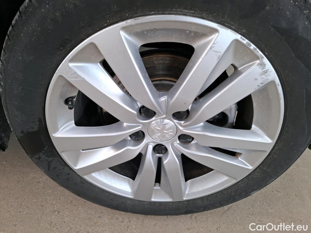  Peugeot  308  Active Business 1.5 HDi 130CV BVA8 E6d #13