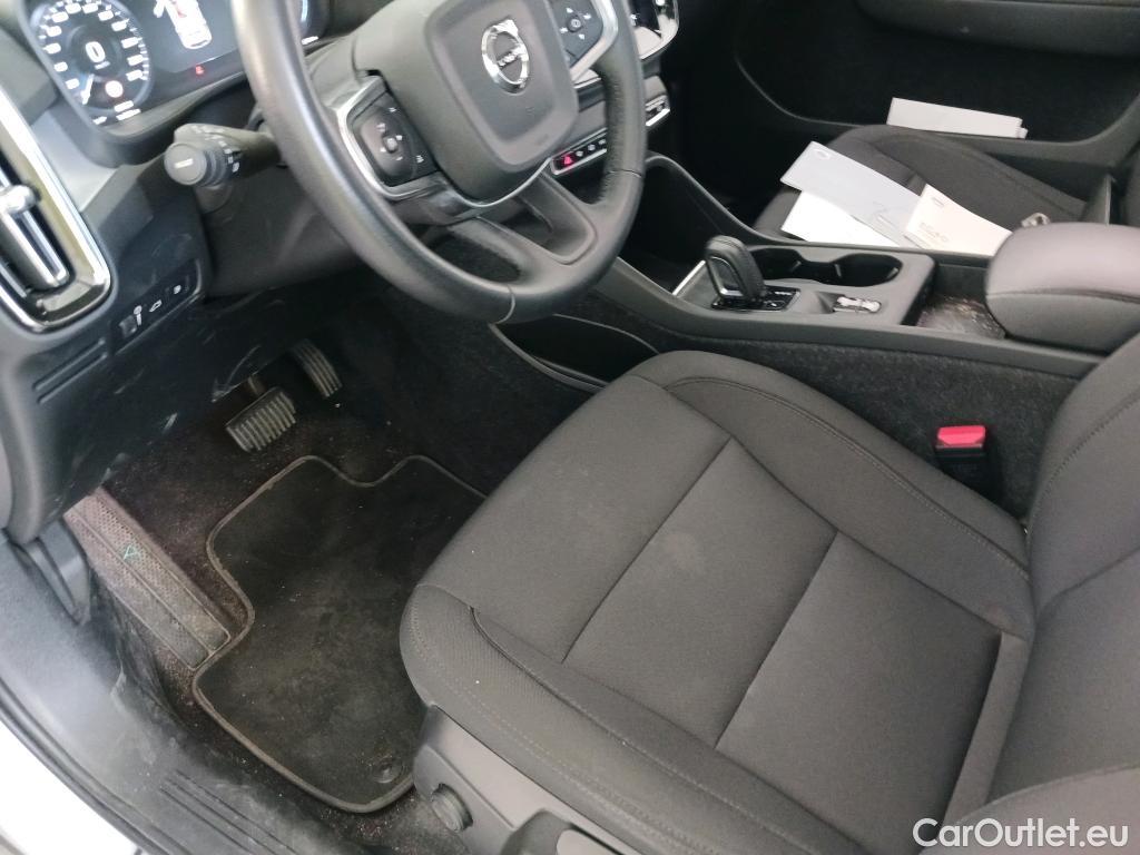  Volvo  XC 40 VOLVO XC40 / 2017 / 5P / todoterreno 1.5 T4 Twin Recharge R-Design Exp Auto #28