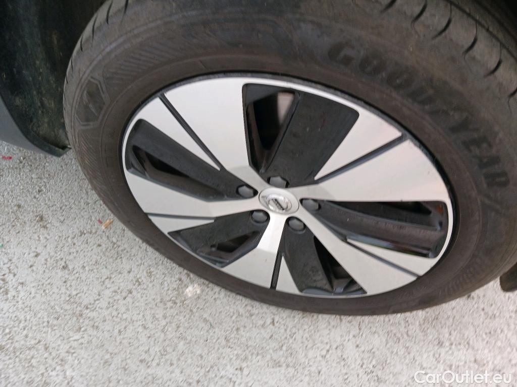  Volvo  XC 40 VOLVO XC40 / 2017 / 5P / todoterreno 1.5 T4 Twin Recharge R-Design Exp Auto #42
