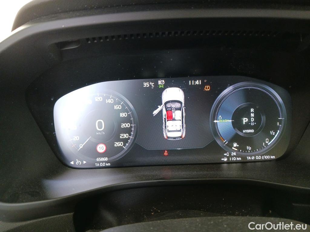  Volvo  XC 40 VOLVO XC40 / 2017 / 5P / todoterreno 1.5 T4 Twin Recharge R-Design Exp Auto #41