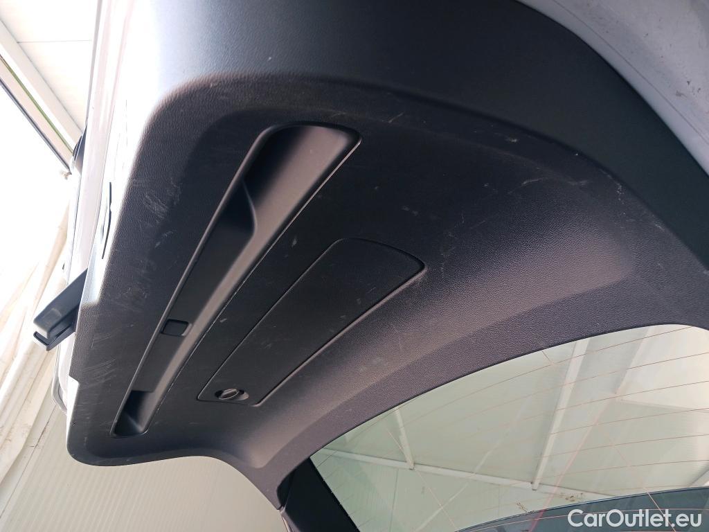  Volvo  XC 40 VOLVO XC40 / 2017 / 5P / todoterreno 1.5 T4 Twin Recharge R-Design Exp Auto #11