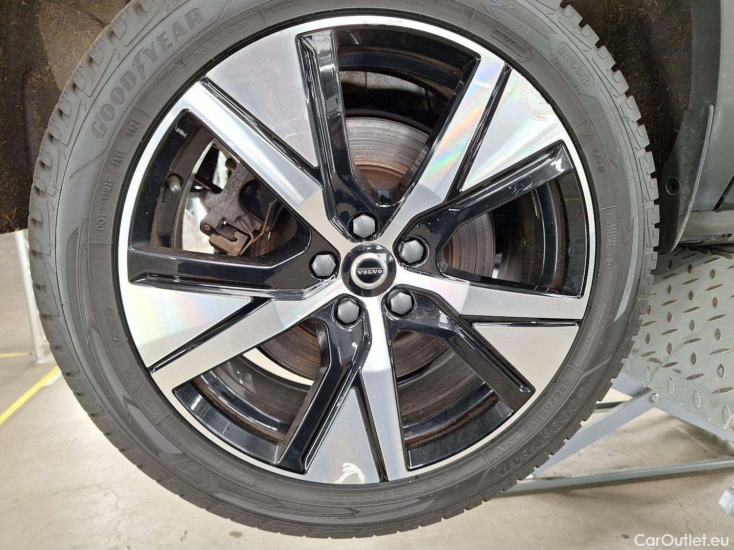  Volvo  XC 40 Volvo, XC40 Recharge P8 AWD R-Design, XC40 Recharge P8 AWD R-Design #3