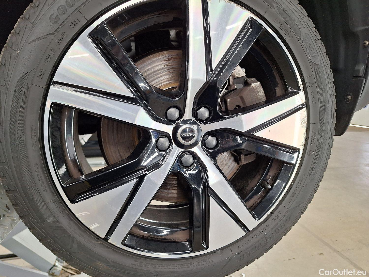  Volvo  XC 40 Volvo, XC40 Recharge P8 AWD R-Design, XC40 Recharge P8 AWD R-Design #1