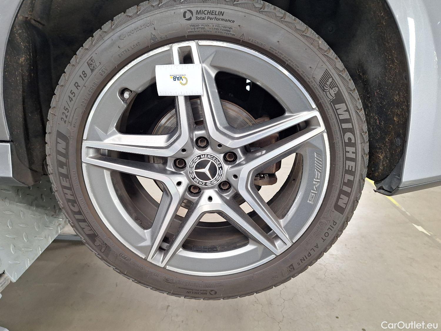  Mercedes  A-Klasse Mercedes, A-Class Berline '18, Mercedes-Benz  Limousine A 180 d DCT Launc #15
