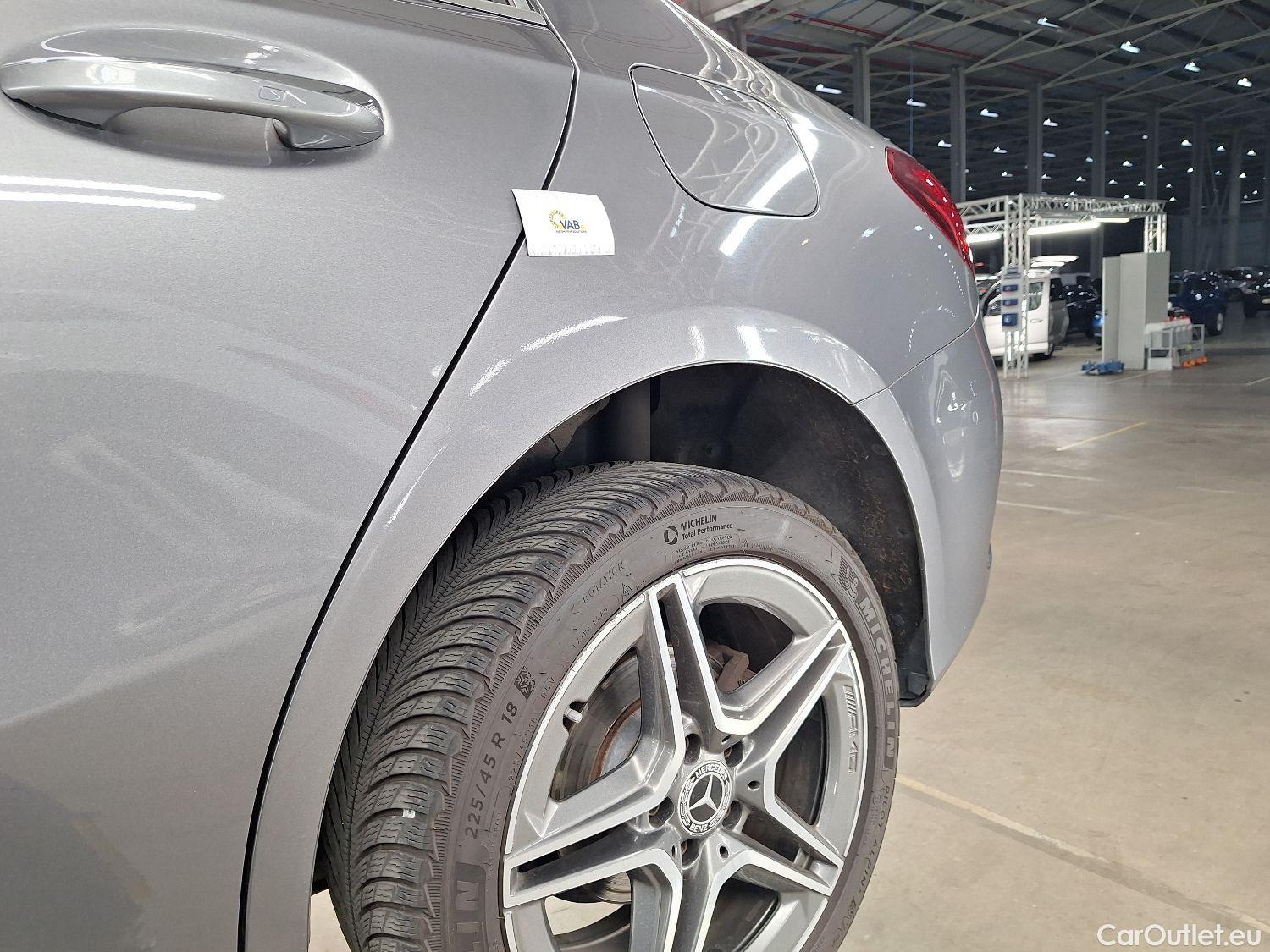  Mercedes  A-Klasse Mercedes, A-Class Berline '18, Mercedes-Benz  Limousine A 180 d DCT Launc #17