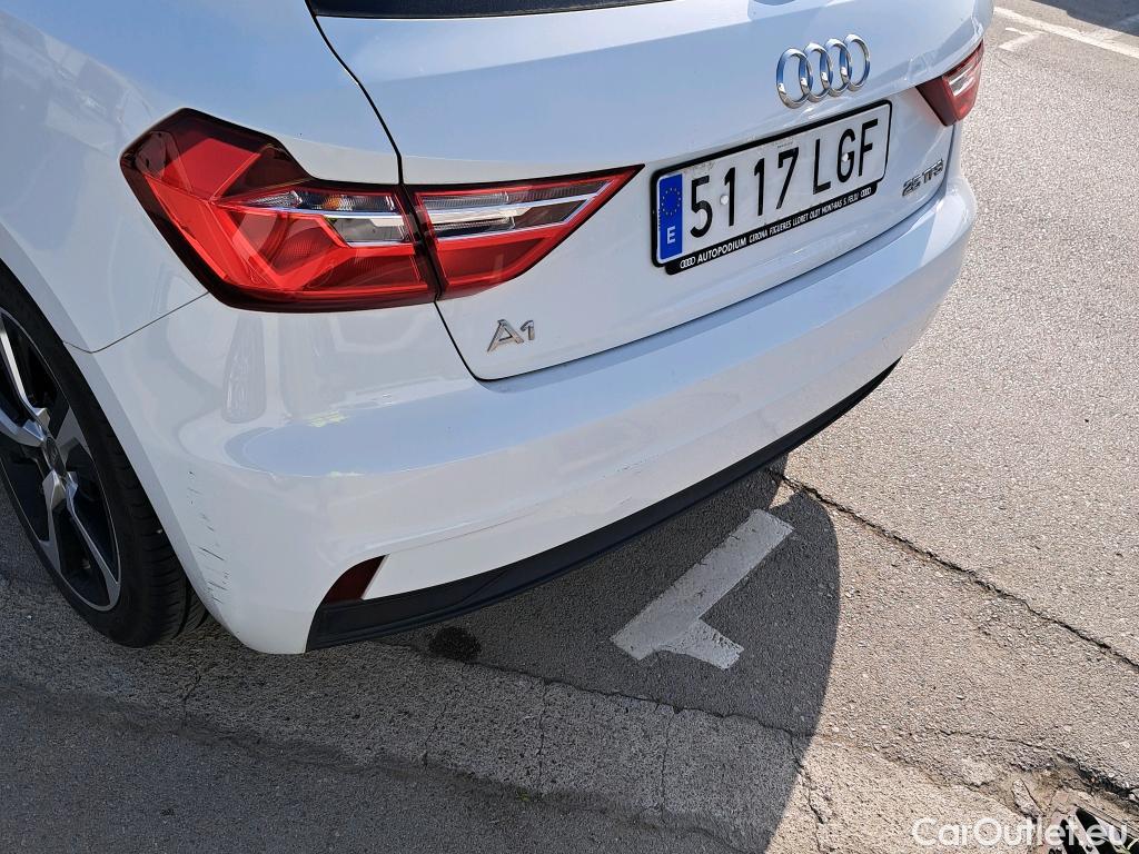  Audi  A1 Sportback  25 TFSI 1.0 95CV #7