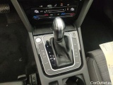  Volkswagen  Passat Volkswagen  Variant 1.6 TDI SCR DSG7 Style Business 5d #25