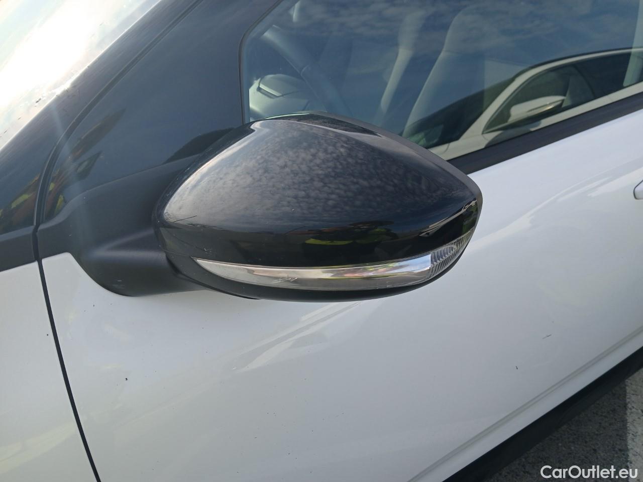  Citroen  C4 Cactus  Shine 1.2 PureTech 110CV E6dT #12