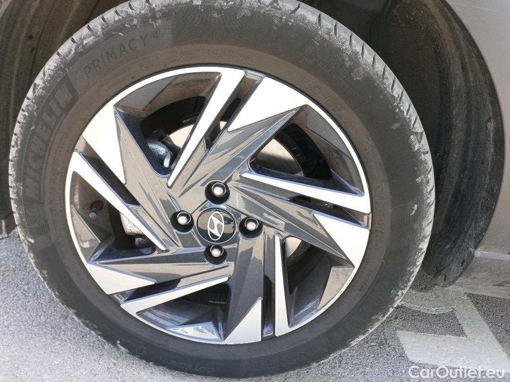 Hyundai  Bayon  Maxx 2WD 1.2 85CV E6d #3