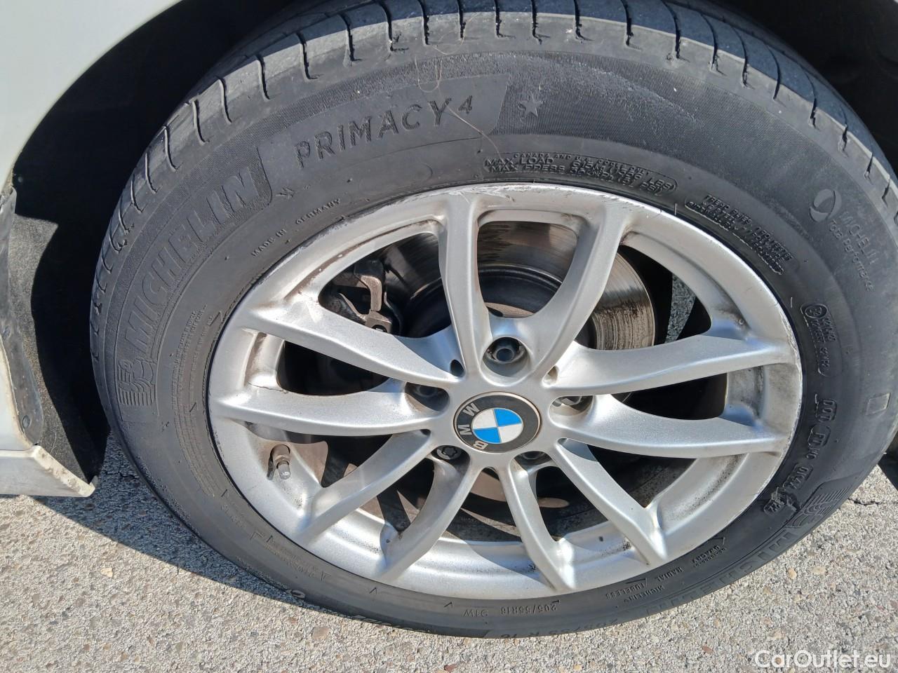  Bmw  Serie 1  Berlina 5p 116i 1.5 110CV E6 #31