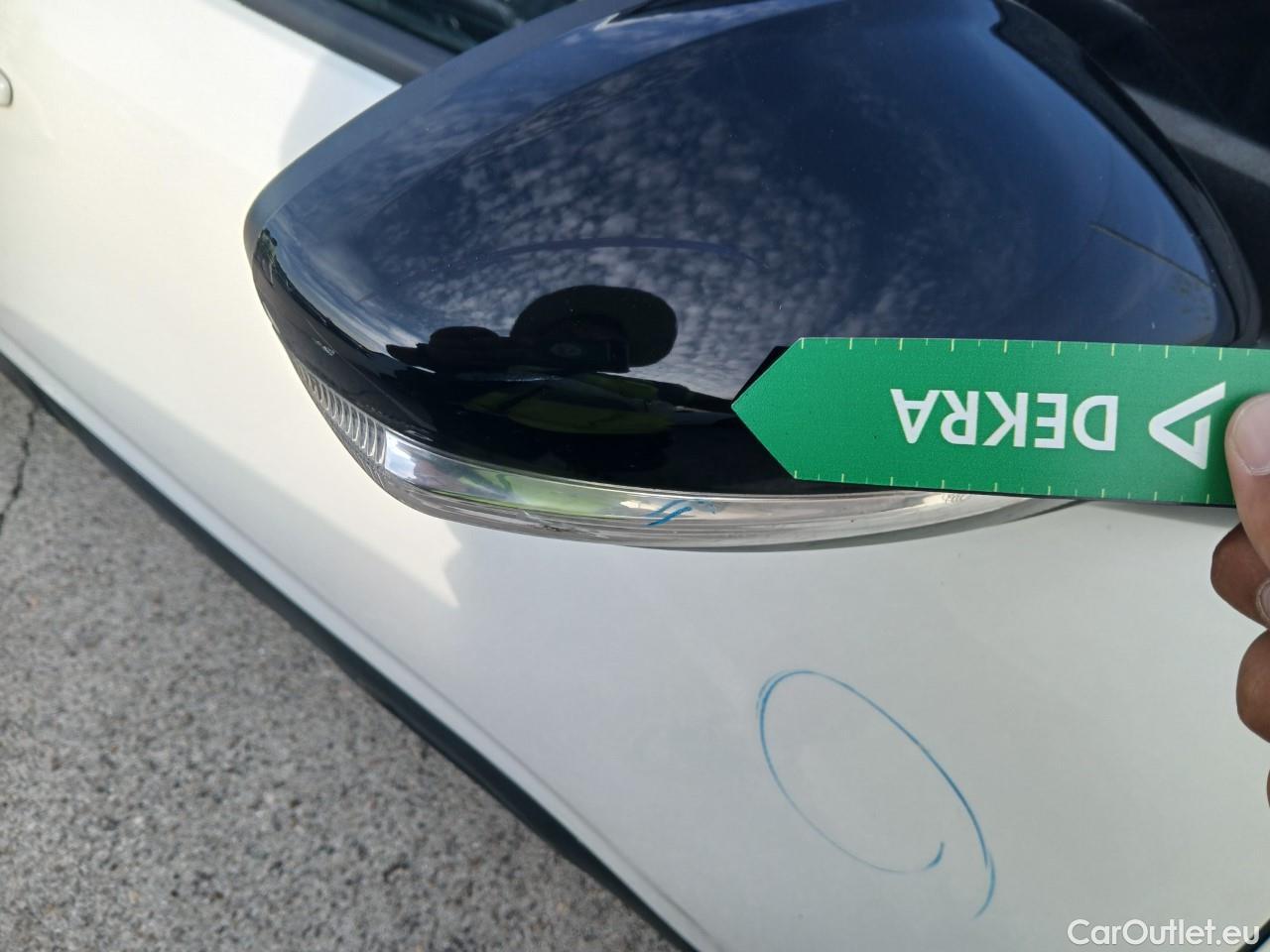  Citroen  C4 Cactus  Shine 1.2 PureTech 110CV E6dT #25