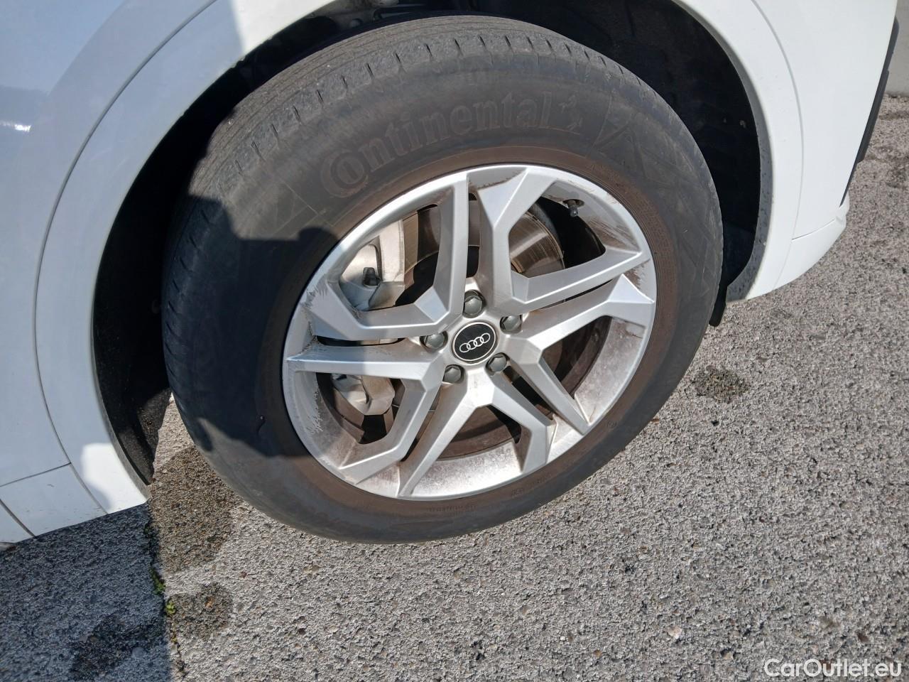  Audi  Q5  FYG 35 TDI advanced 2.0 TDI 165CV E6d #15